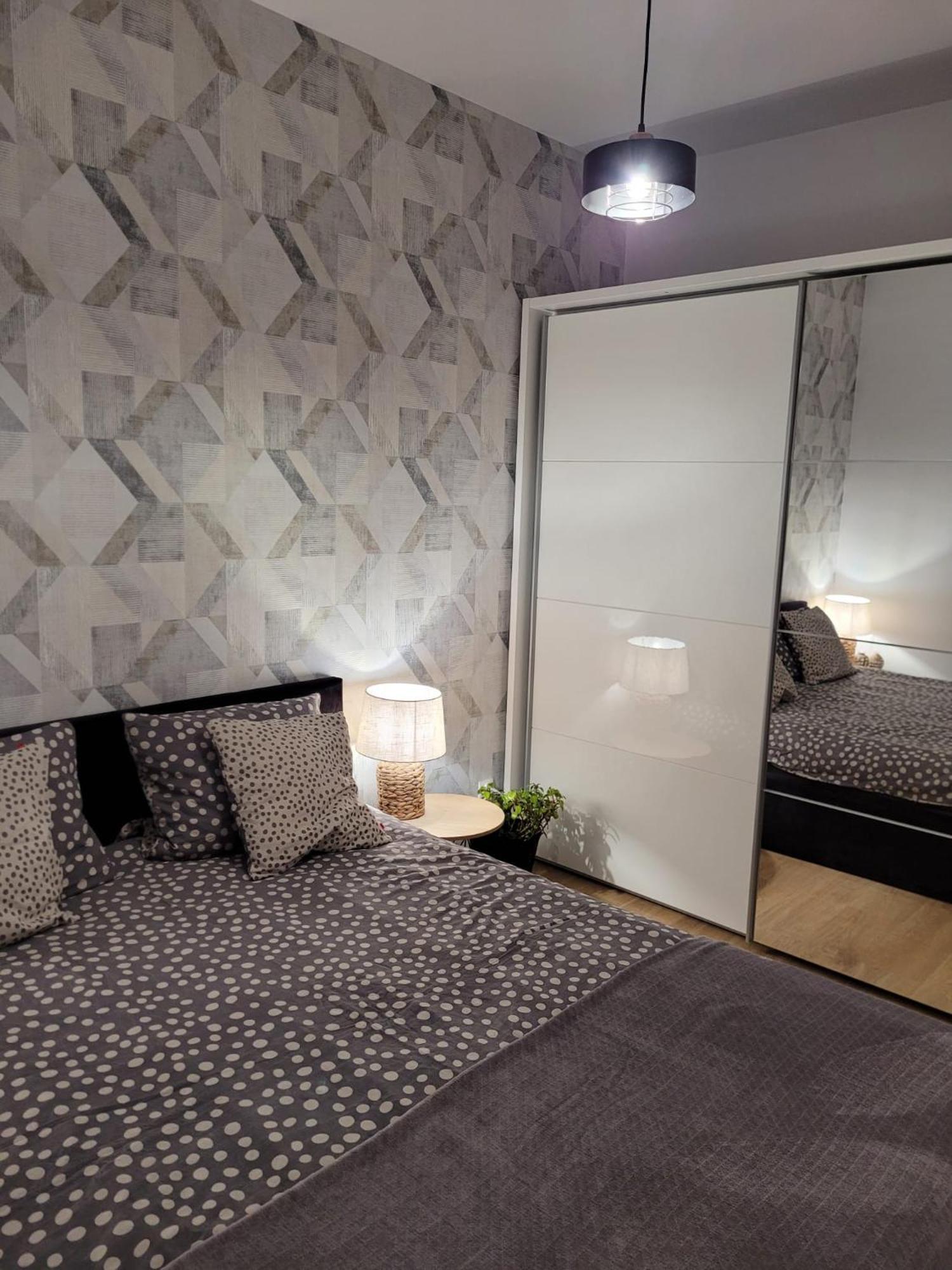 Apartament Lilla 2 เยเลเนียกูรา ภายนอก รูปภาพ